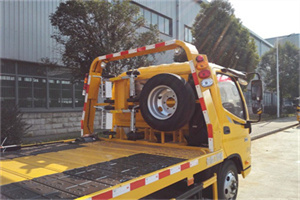 富拉尔基附近汽车搭电救援电话