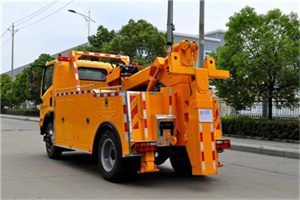 富拉尔基高速路拖车费