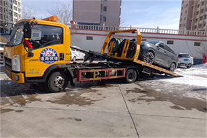 富拉尔基救援拖车费用怎么算